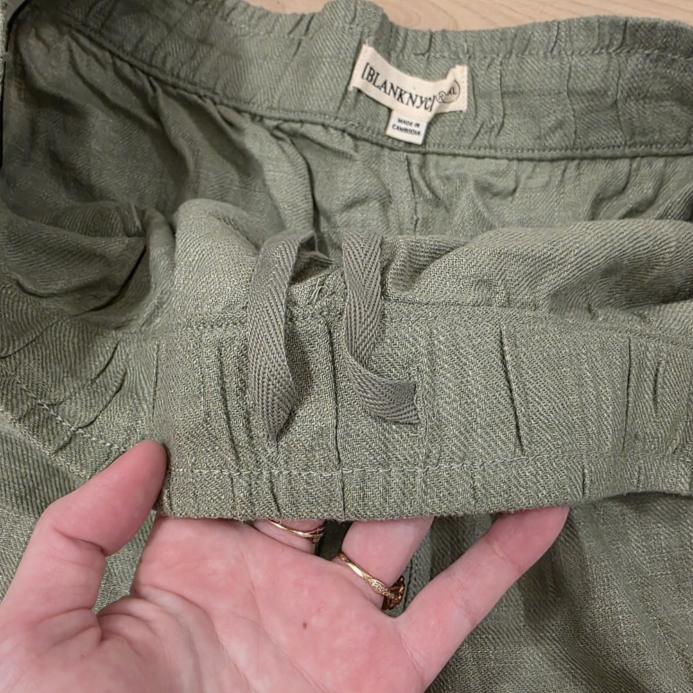 Blank NYC Green Linen Blend Pull On Coastal Beachy Comfy 5" Inseam Shorts Sz 2XL - Picture 6 of 10